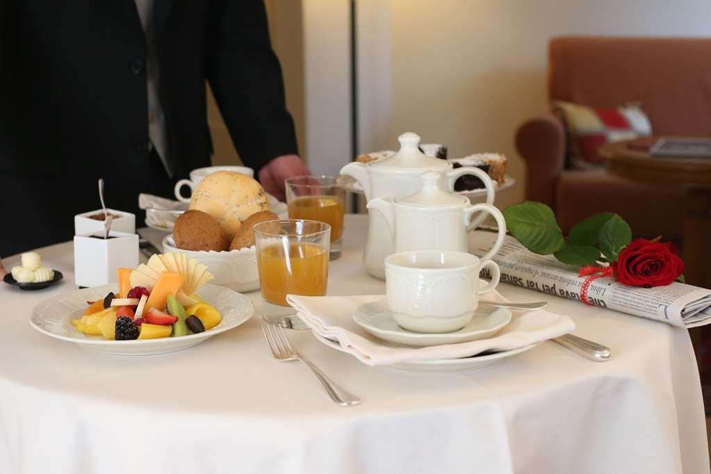 Alpen Suite Hotel Madonna Restaurant foto